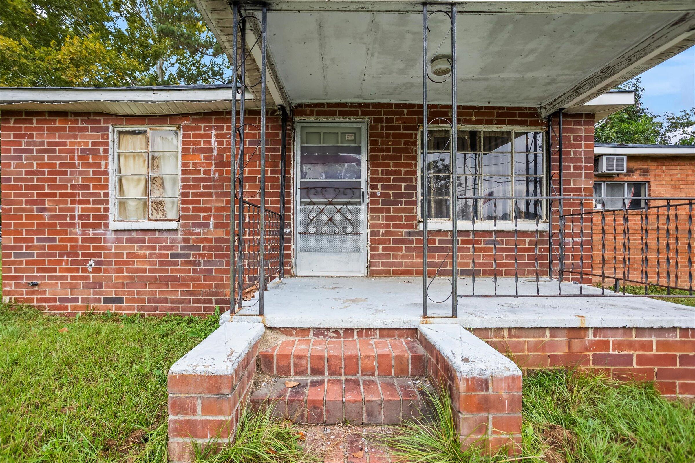 2154 Bayvale Road Augusta, GA 30909 - Photo 10 of 37 10-4G7A2301