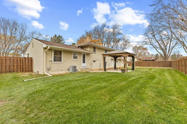 $419,900 | 4004 McKnight Road North, White Bear Lake, MN 55110