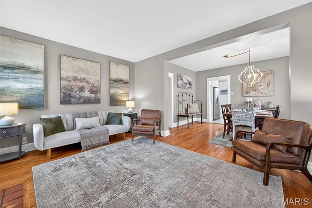 $220,000 | 7622 Springdale Drive, Pasadena Park, MO 63121