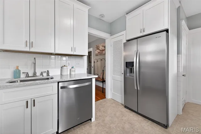 $220,000 | 7622 Springdale Drive, Pasadena Park, MO 63121