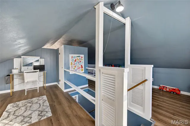 $220,000 | 7622 Springdale Drive, Pasadena Park, MO 63121