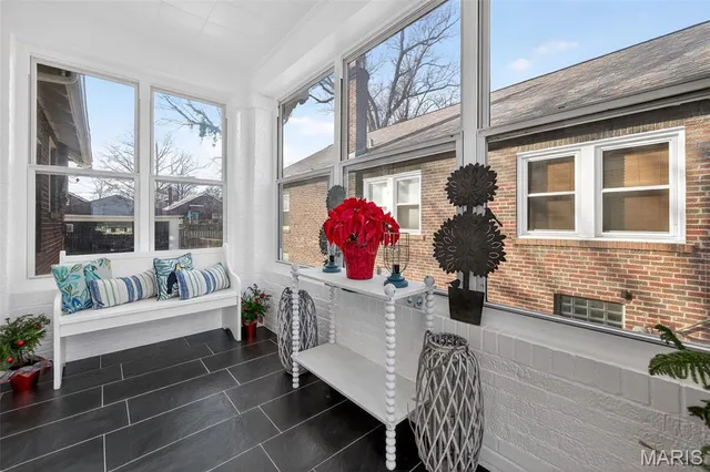 $220,000 | 7622 Springdale Drive, Pasadena Park, MO 63121