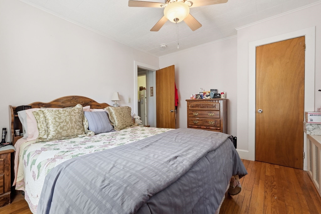 17-19 Howes Street Springfield, MA 01118 - Photo 12 of 42
