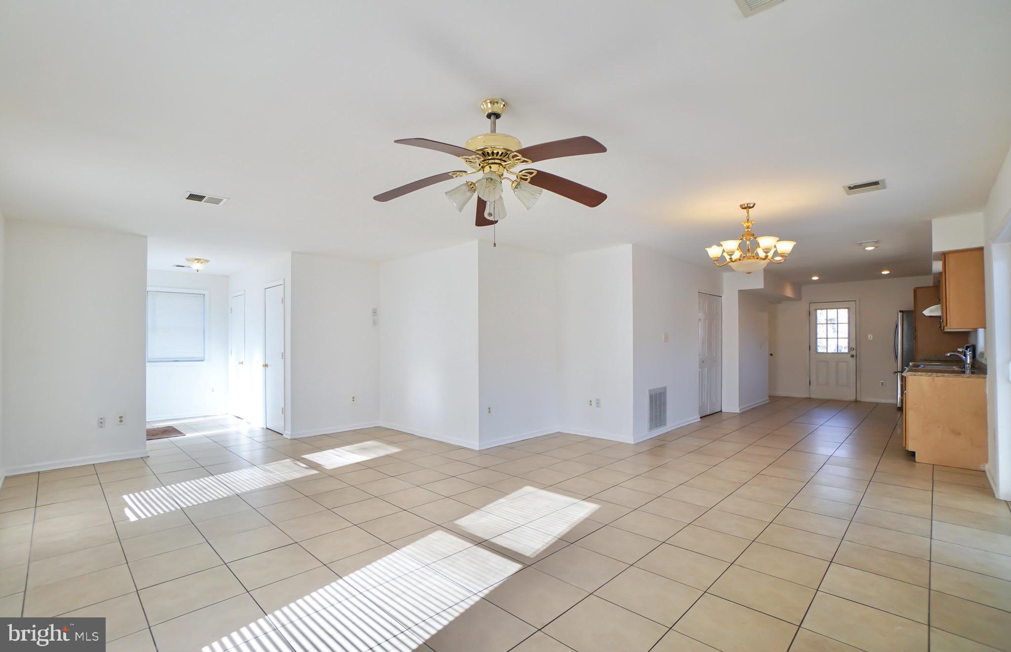 8629 Weems Road Manassas, VA 20110 - Photo 11 of 33 Gallery Image 11