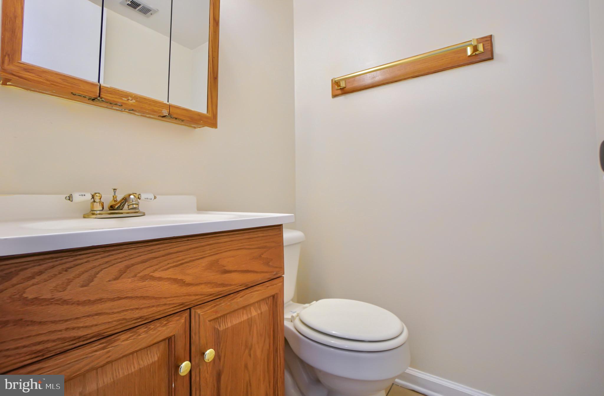 8629 Weems Road Manassas, VA 20110 - Photo 16 of 33 Gallery Image 16