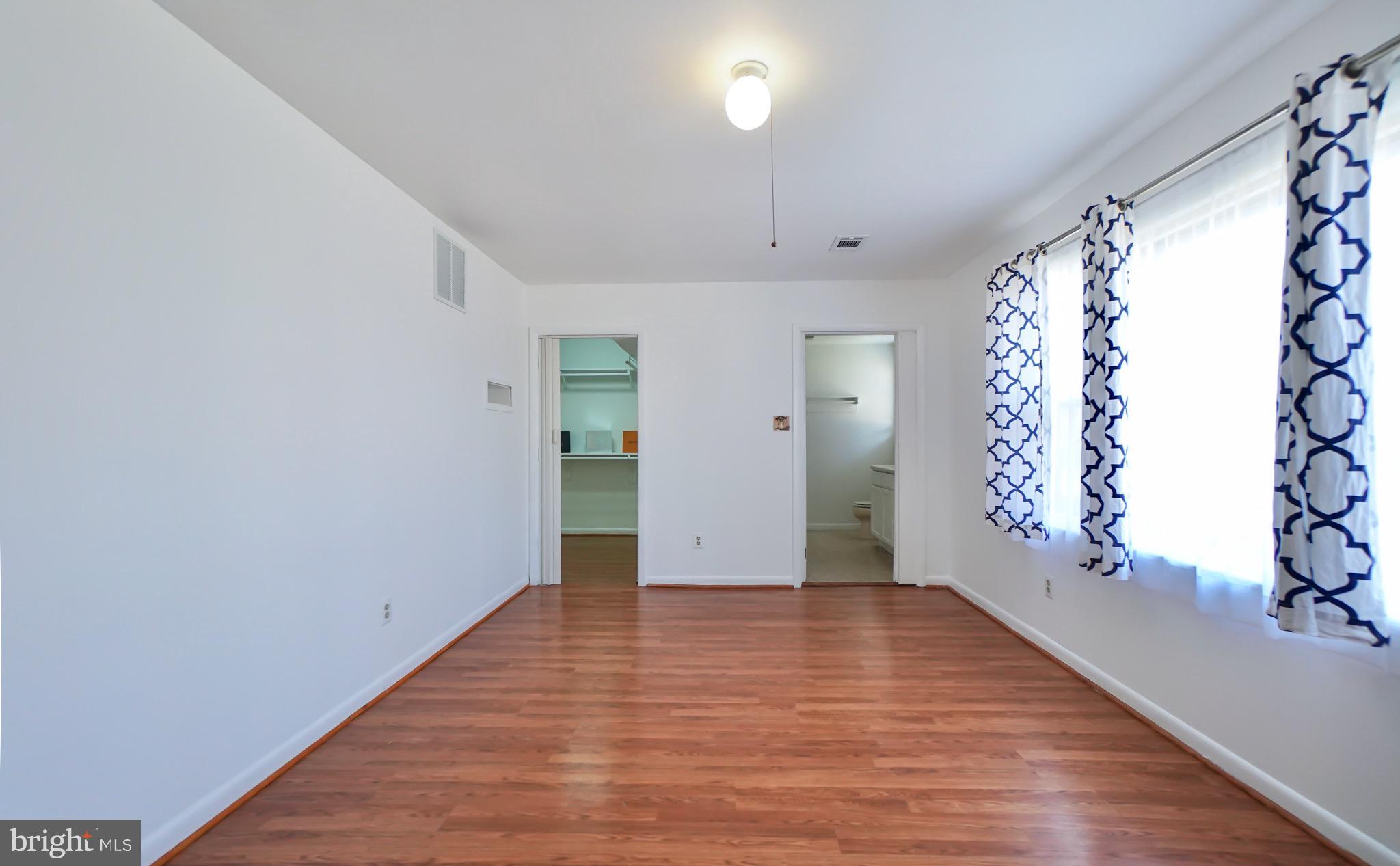 8629 Weems Road Manassas, VA 20110 - Photo 17 of 33 Gallery Image 17