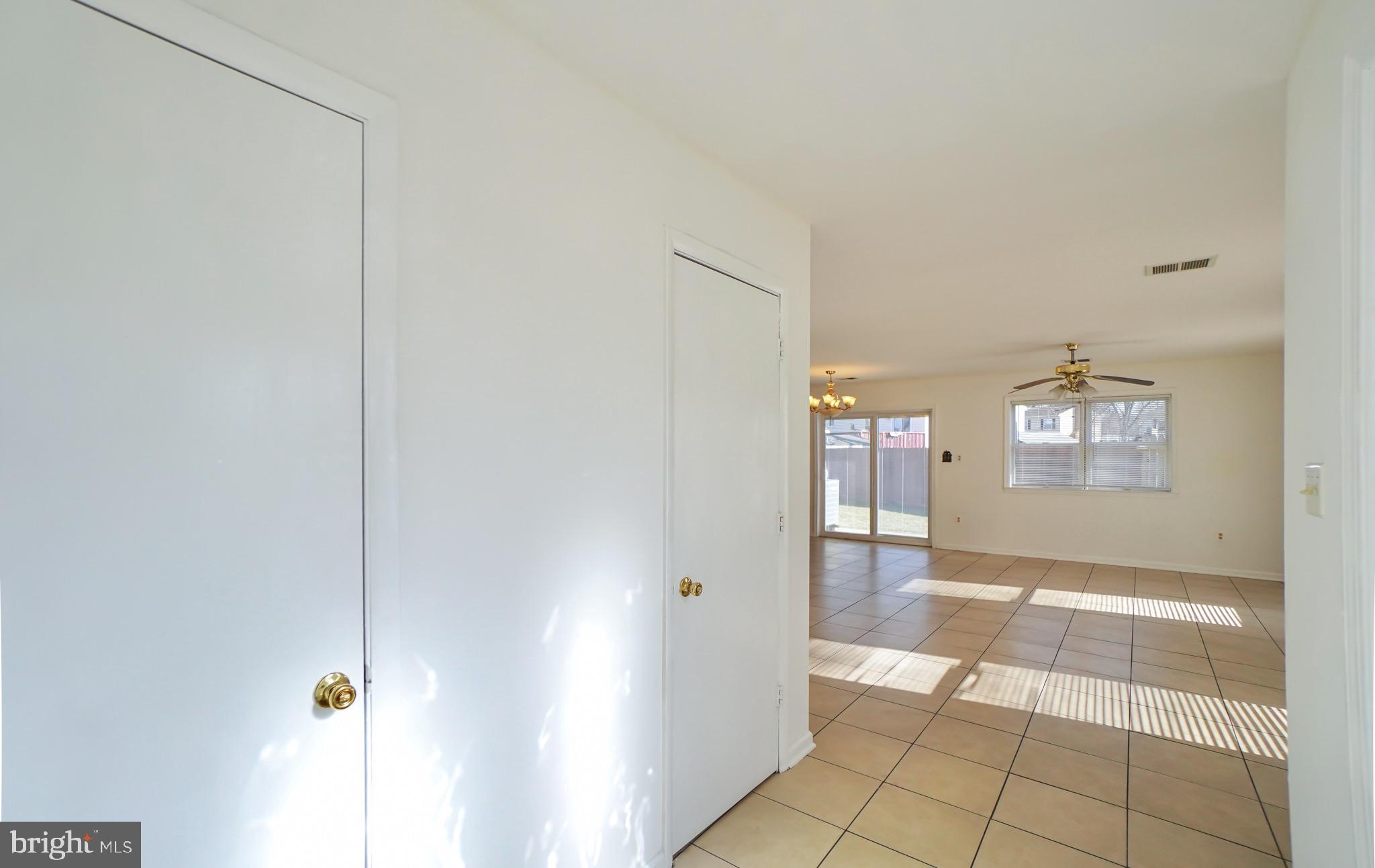 8629 Weems Road Manassas, VA 20110 - Photo 9 of 33 Gallery Image 9