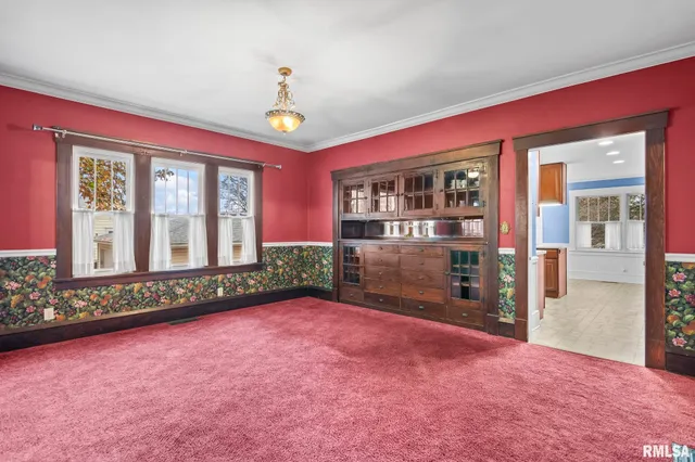 $195,000 | 207 East Cherokee Street, Morrisonville, IL 62546