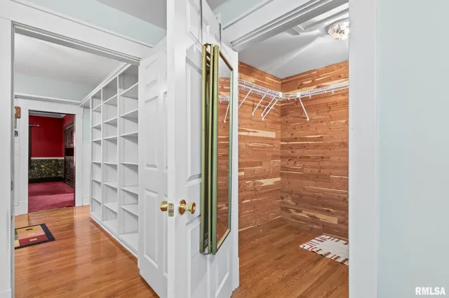 $195,000 | 207 East Cherokee Street, Morrisonville, IL 62546