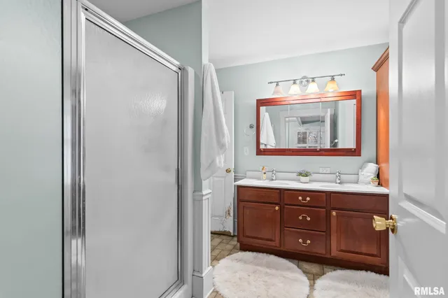 $195,000 | 207 East Cherokee Street, Morrisonville, IL 62546