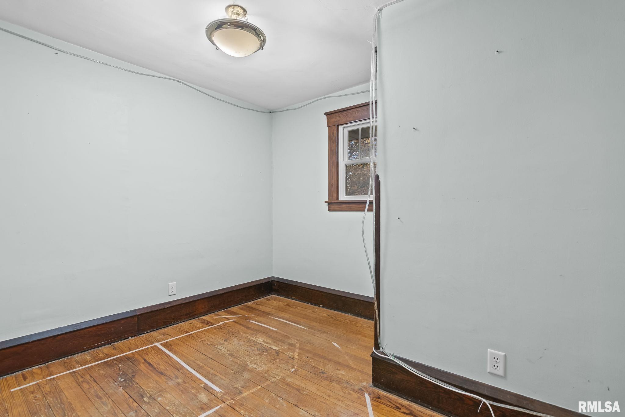 207 East Cherokee Street Morrisonville, IL 62546 - Photo 43 of 65