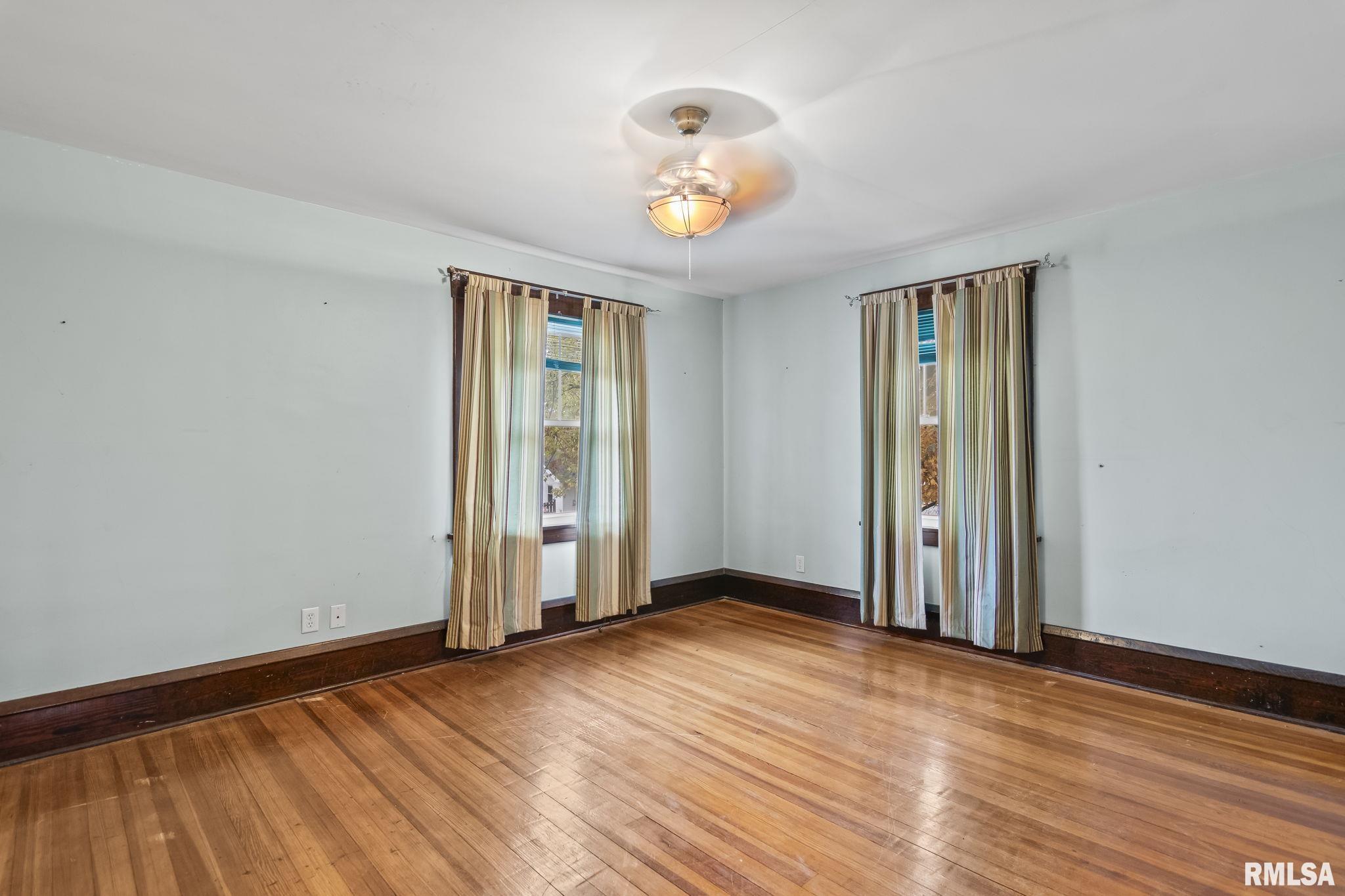 207 East Cherokee Street Morrisonville, IL 62546 - Photo 47 of 65