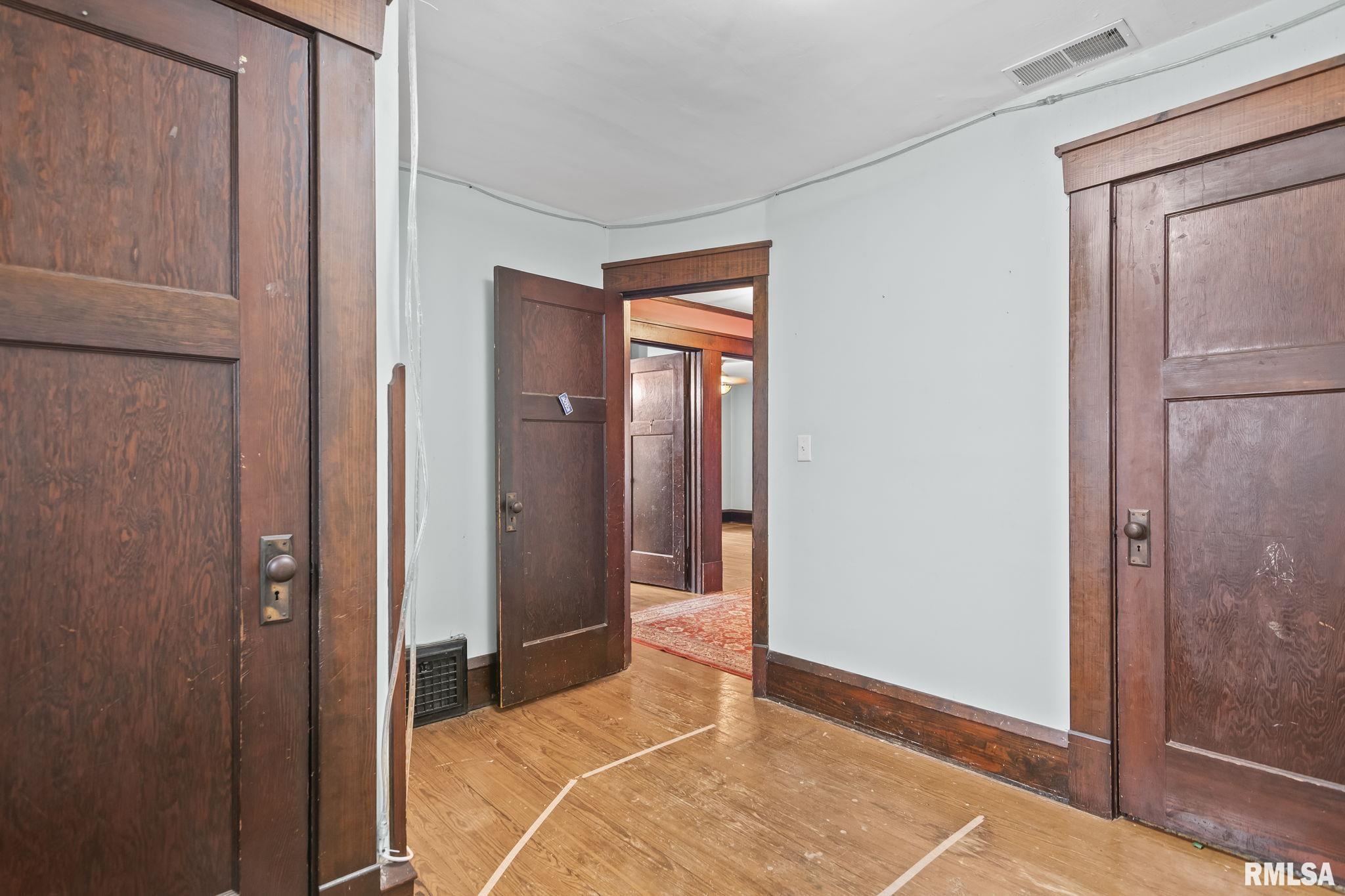 207 East Cherokee Street Morrisonville, IL 62546 - Photo 49 of 65