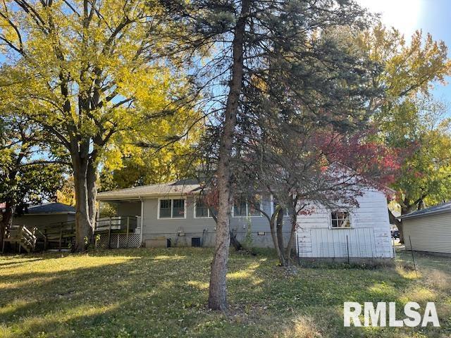 207 East Cherokee Street Morrisonville, IL 62546 - Photo 59 of 65