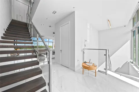 $2,950,000 | 2890 North Ocean Drive, Hollywood, FL 33019