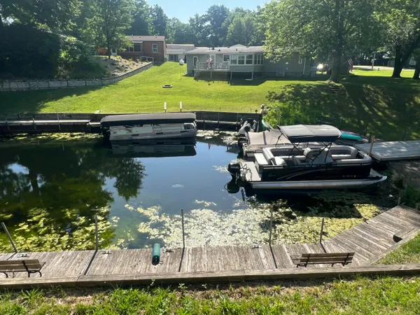$204,900 | 6915 Rowley Drive, Osseo, MI 49266