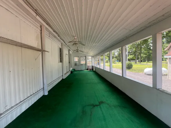 $204,900 | 6915 Rowley Drive, Osseo, MI 49266