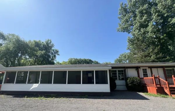 $204,900 | 6915 Rowley Drive, Osseo, MI 49266