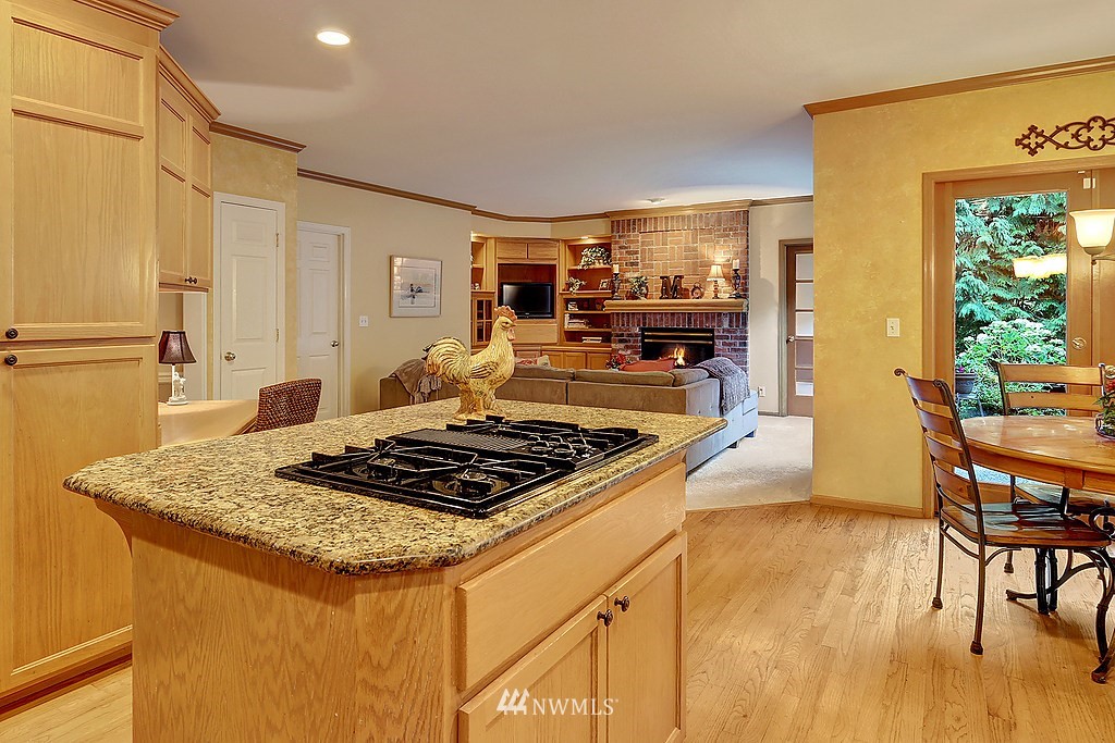 2905 214th Street Southeast Bothell, WA 98021 - Photo 11 of 21