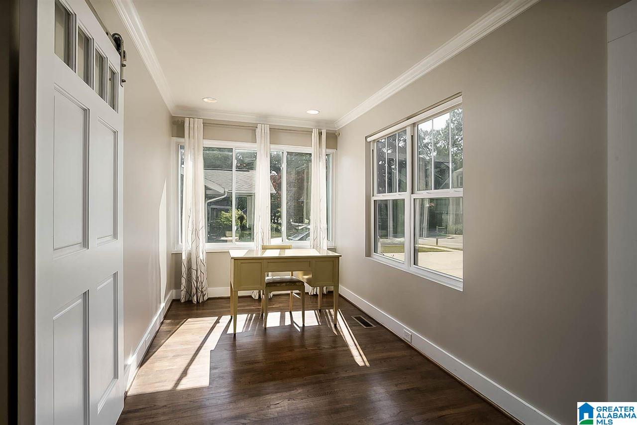 307 St Charles Street Birmingham, AL 35209 - Photo 4 of 31