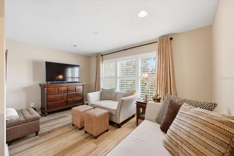 $530,000 | 6834 Guilford Bridge Drive, Apollo Beach, FL 33572