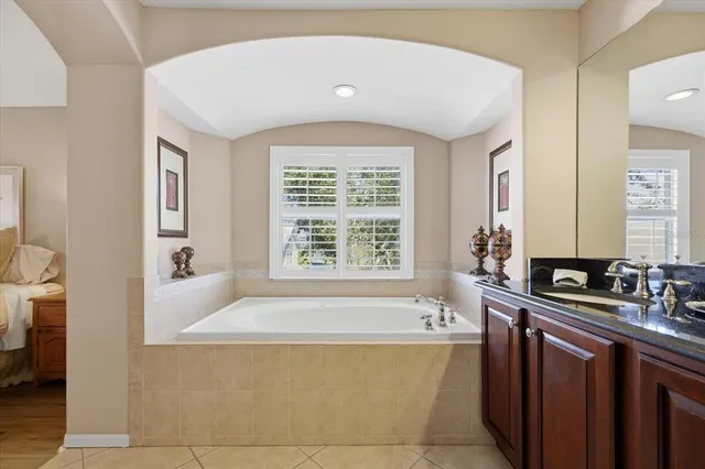 $530,000 | 6834 Guilford Bridge Drive, Apollo Beach, FL 33572