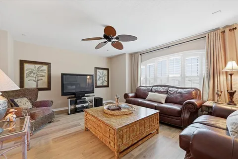 $530,000 | 6834 Guilford Bridge Drive, Apollo Beach, FL 33572