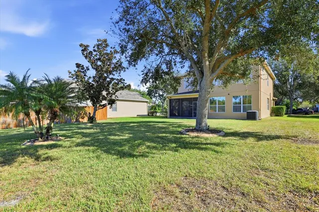 $530,000 | 6834 Guilford Bridge Drive, Apollo Beach, FL 33572