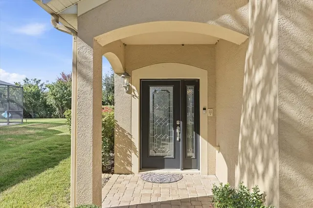 $530,000 | 6834 Guilford Bridge Drive, Apollo Beach, FL 33572