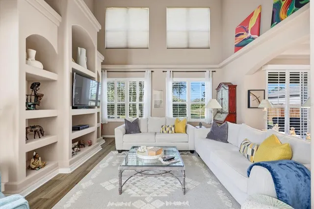 $530,000 | 6834 Guilford Bridge Drive, Apollo Beach, FL 33572