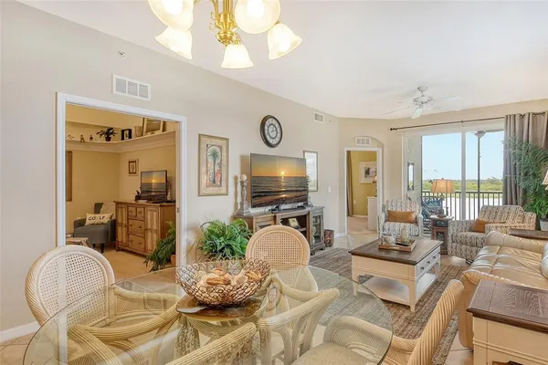 $3,900 | 7705 Grand Estuary Trail, Unit 208, Bradenton, FL 34212