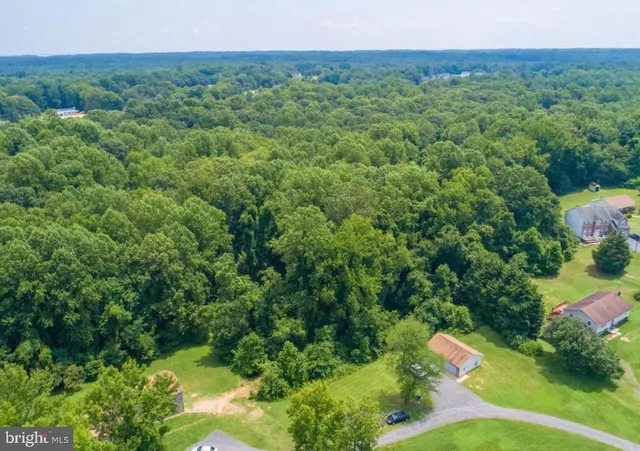 $139,900 | 124 Turnabout Lane, Huntingtown, MD 20639