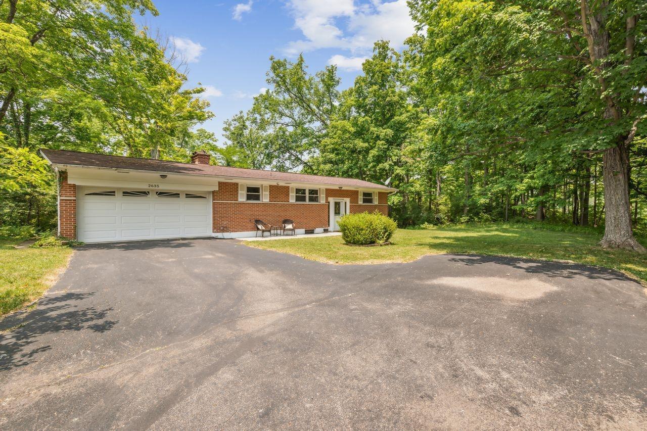2635 8 Mile Road Cincinnati, OH 45244 - Photo 3 of 36