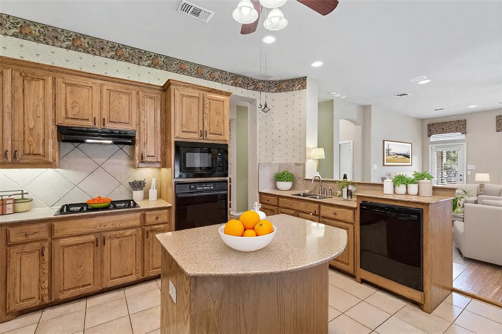 660 Scenic Ranch Circle Fairview, TX 75069 - Photo 7 of 29 Digitally Staged