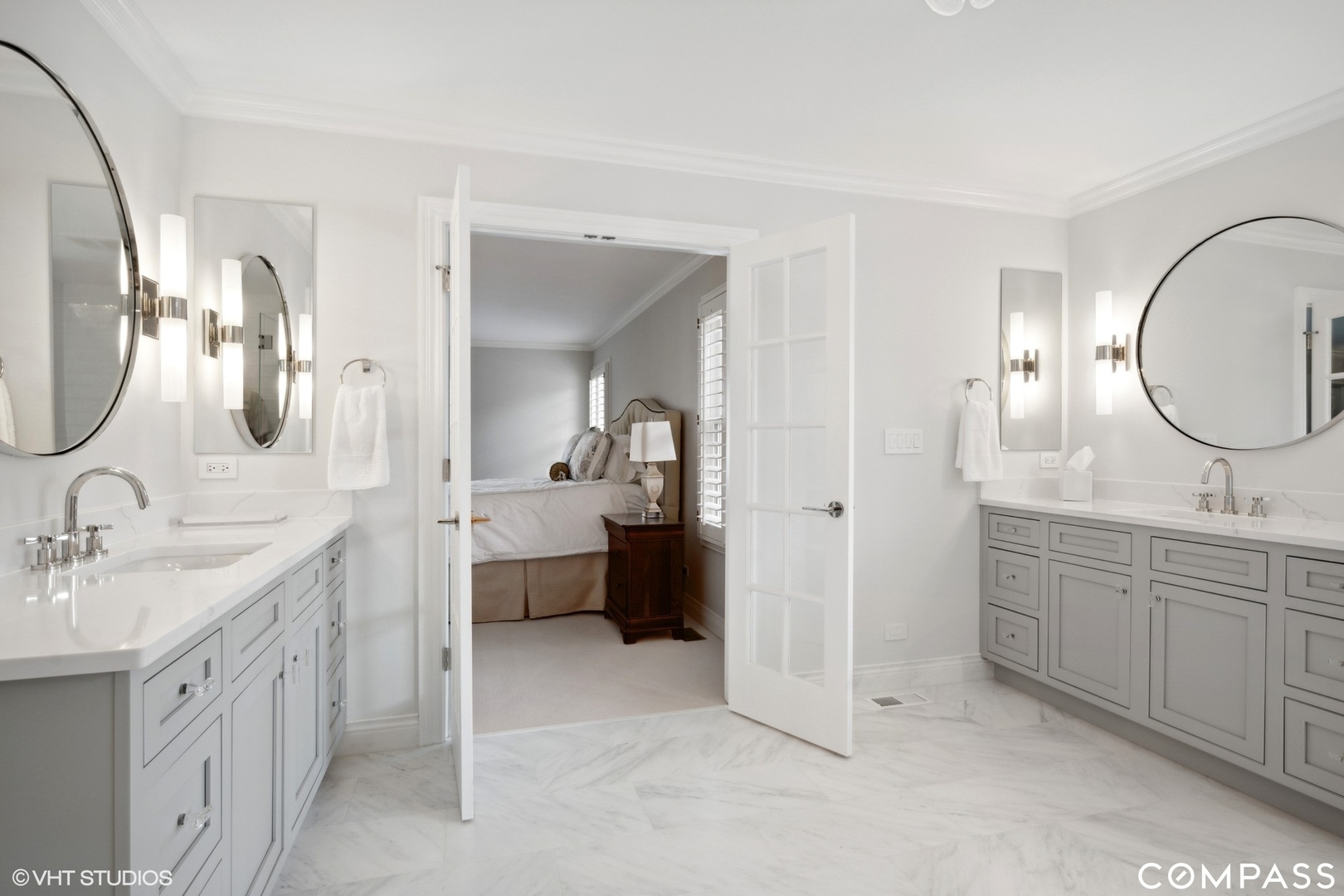 1437 Kittyhawk Lane Glenview, IL 60026 - Photo 25 of 39 a spacious bathroom with a double vanity sink double mirror and bathtub