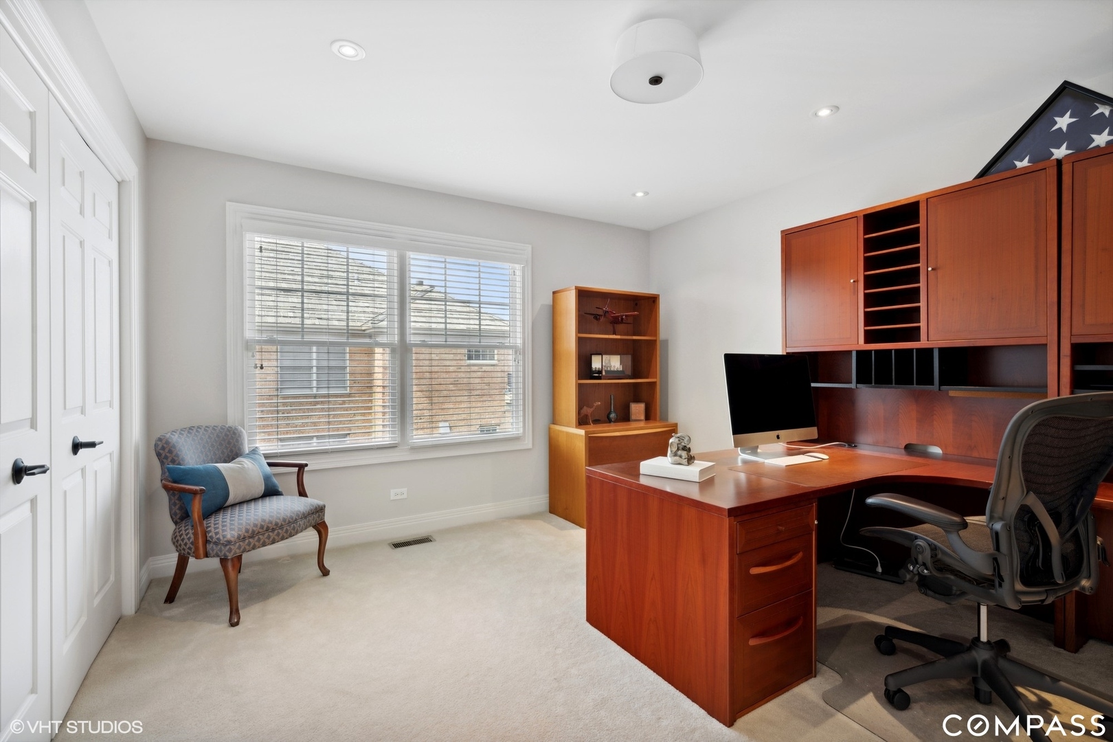 1437 Kittyhawk Lane Glenview, IL 60026 - Photo 29 of 39 a view of a workspace with furniture and a window