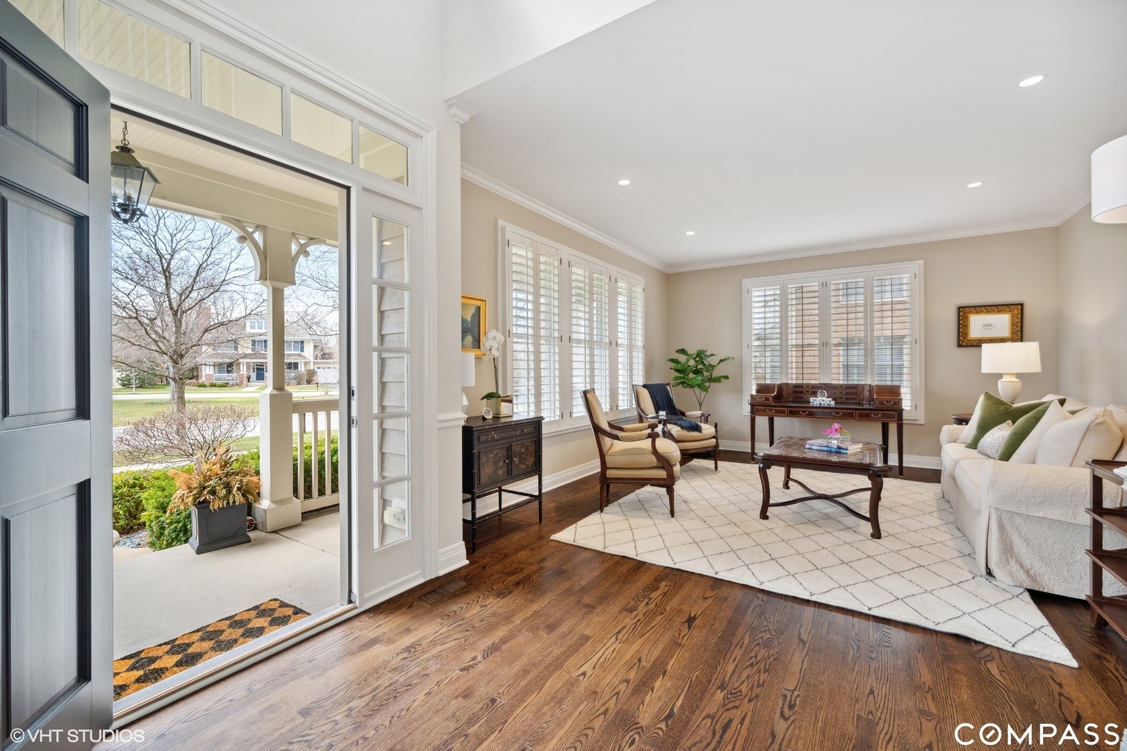 1437 Kittyhawk Lane Glenview, IL 60026 - Photo 5 of 39 a living room with furniture and a gate