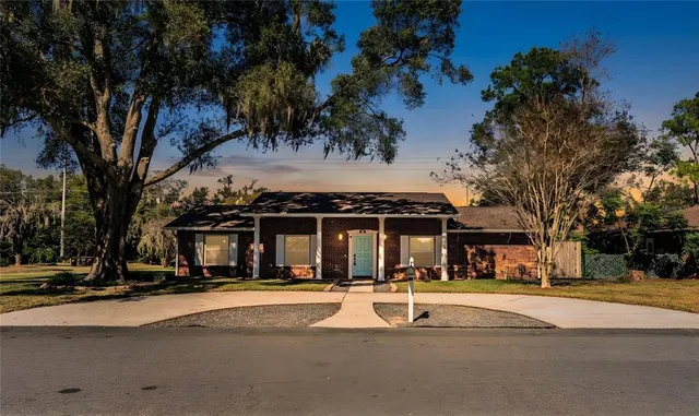 $425,000 | 1316 Fairfax North, Lakeland, FL 33813