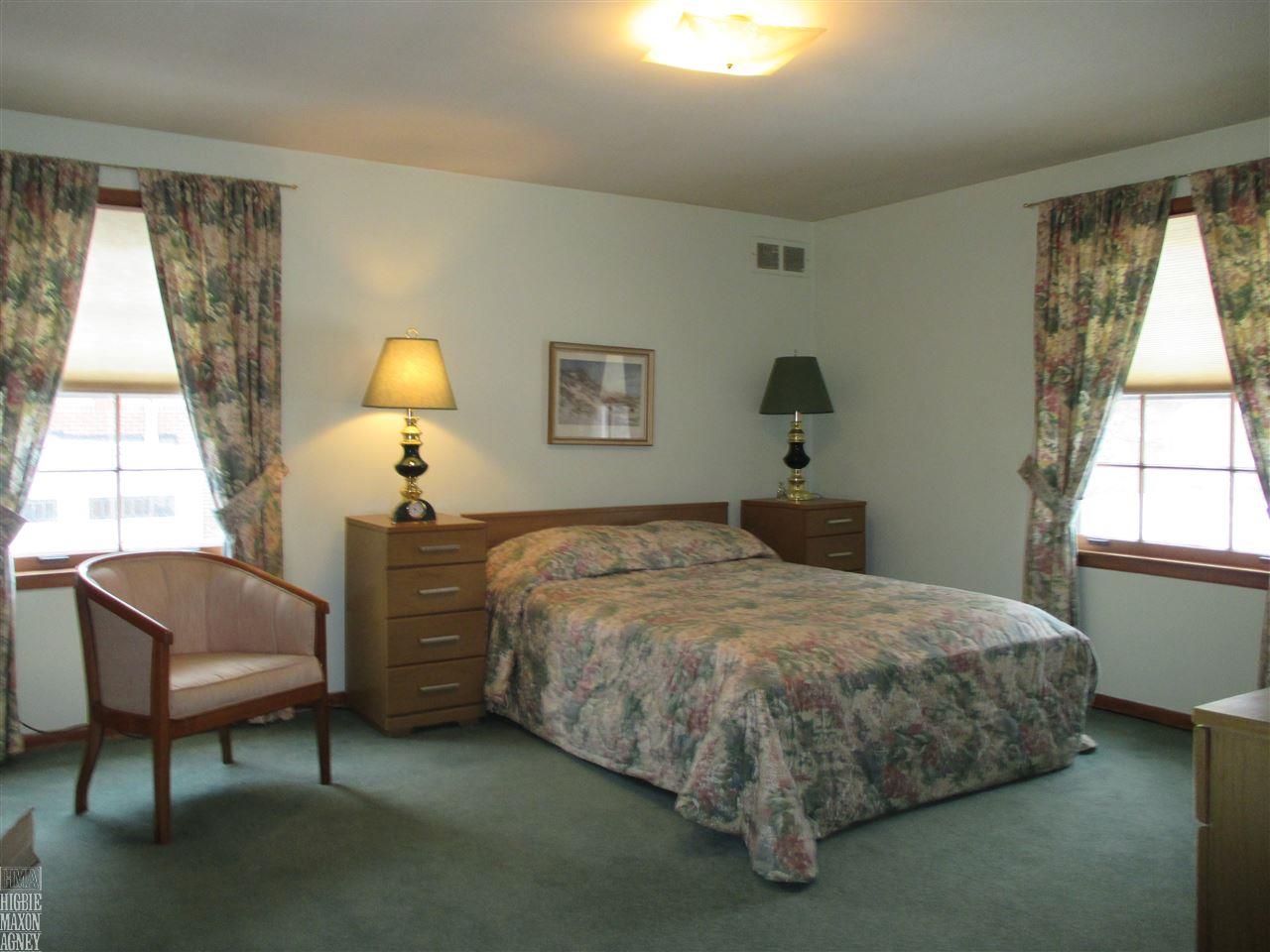 1343 Berkshire Road Grosse Pointe Park, MI 48230 - Photo 13 of 20
