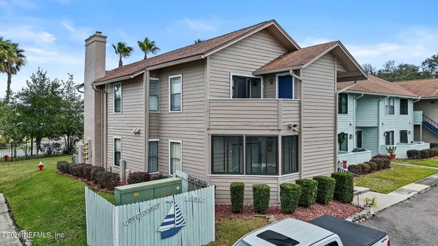 $239,000 | 116 Governor Street, Unit 124, Green Cove Springs, FL 32043
