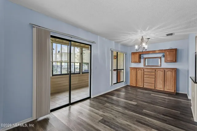 $239,000 | 116 Governor Street, Unit 124, Green Cove Springs, FL 32043