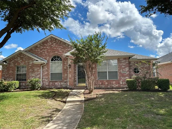 $2,600 | 10105 Mallory Drive, Frisco, TX 75035
