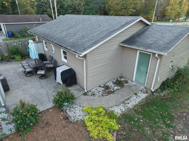 $175,000 | 601 Franklin Avenue, West Frankfort, IL 62896