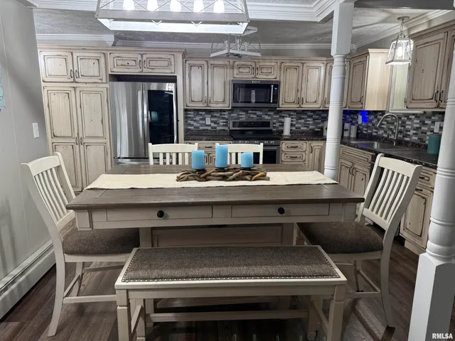 $175,000 | 601 Franklin Avenue, West Frankfort, IL 62896