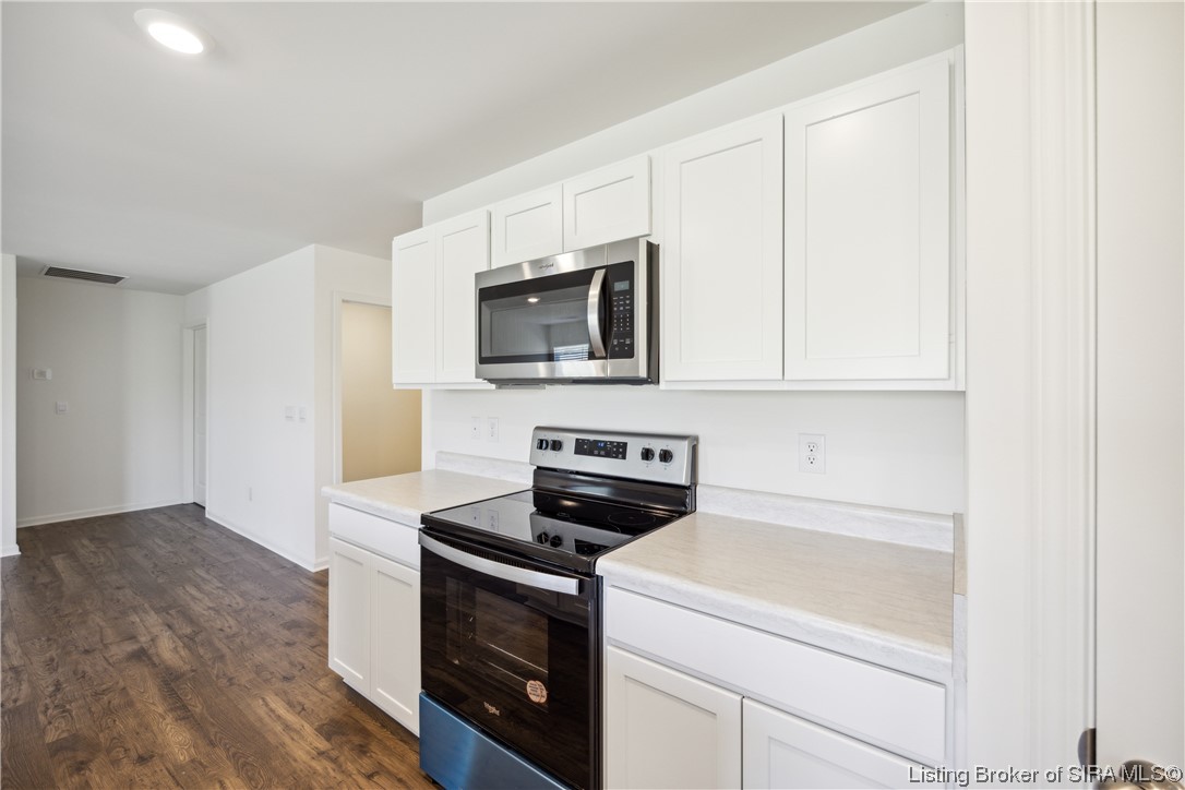 2208 Preakness Court Memphis, IN 47143 - Photo 8 of 35