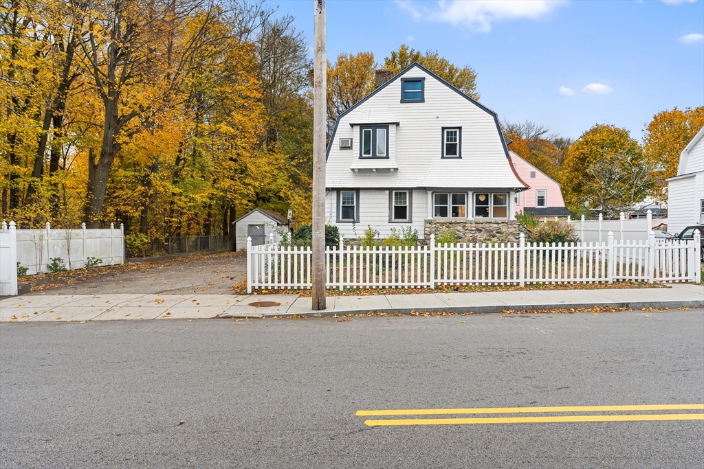 80 Ferry Street, Unit 80A Lawrence, MA 01841 - Photo 2 of 38 front view of a house
