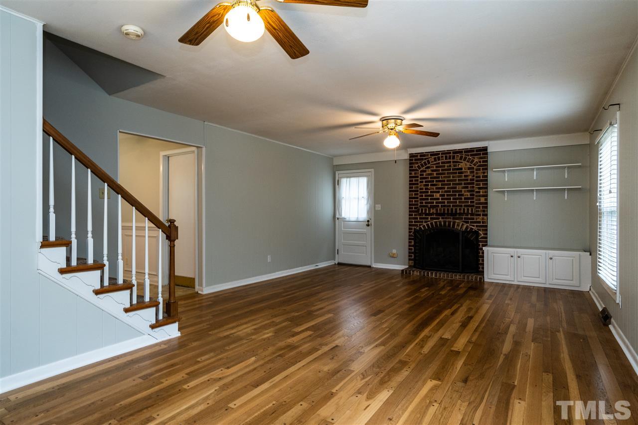4831 Latimer Road Raleigh, NC 27609 - Photo 4 of 22
