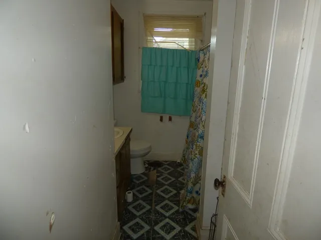 $53,900 | 415 North Magnolia Street, McComb, MS 39648