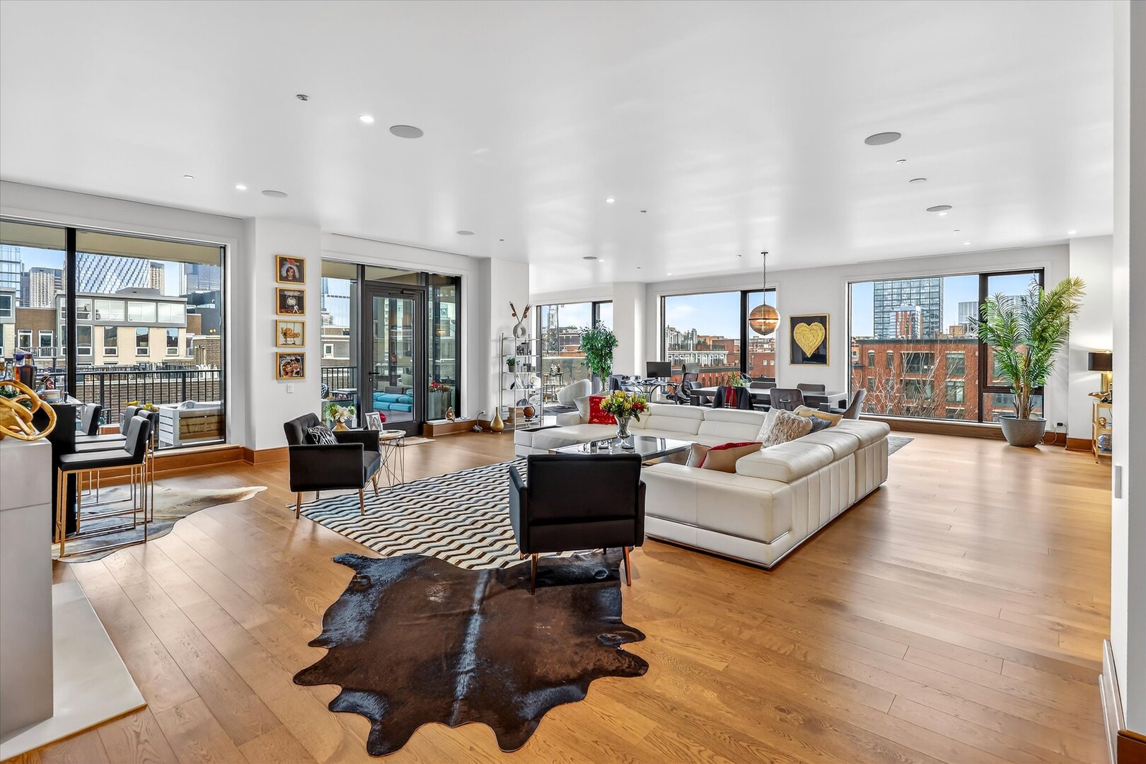 21 North May Street, Unit 501 Chicago, IL 60607 - Photo 12 of 87