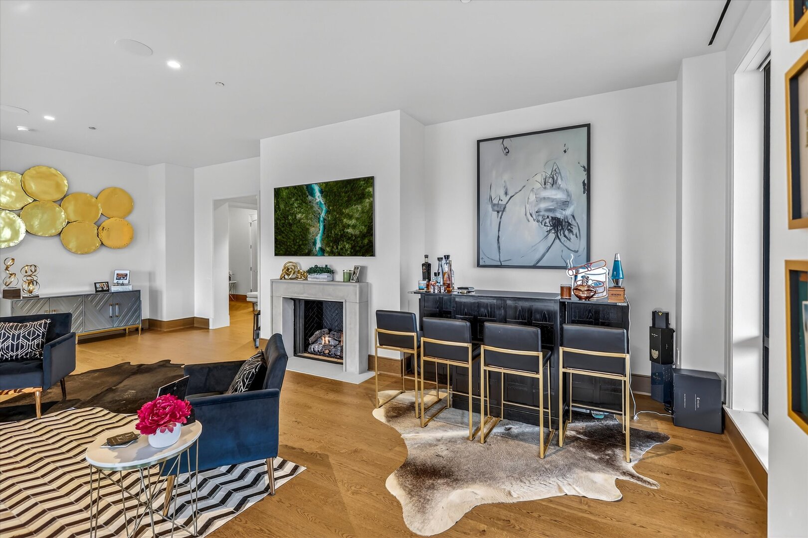 21 North May Street, Unit 501 Chicago, IL 60607 - Photo 16 of 87